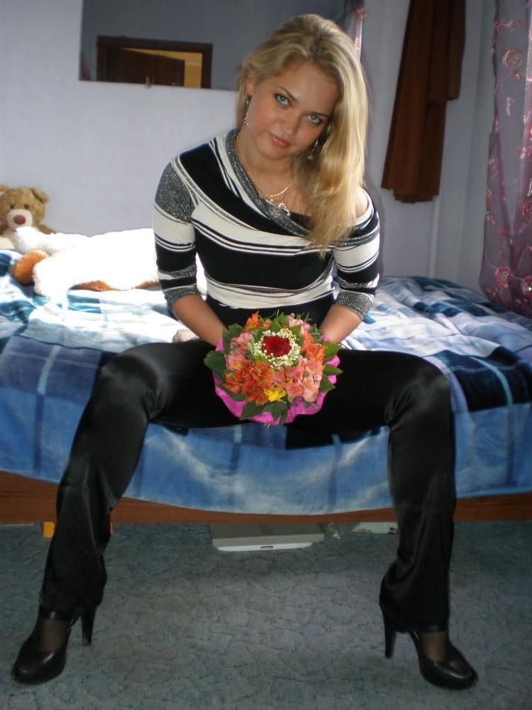 25P ReUp NN Teens in Heels and Boots 39