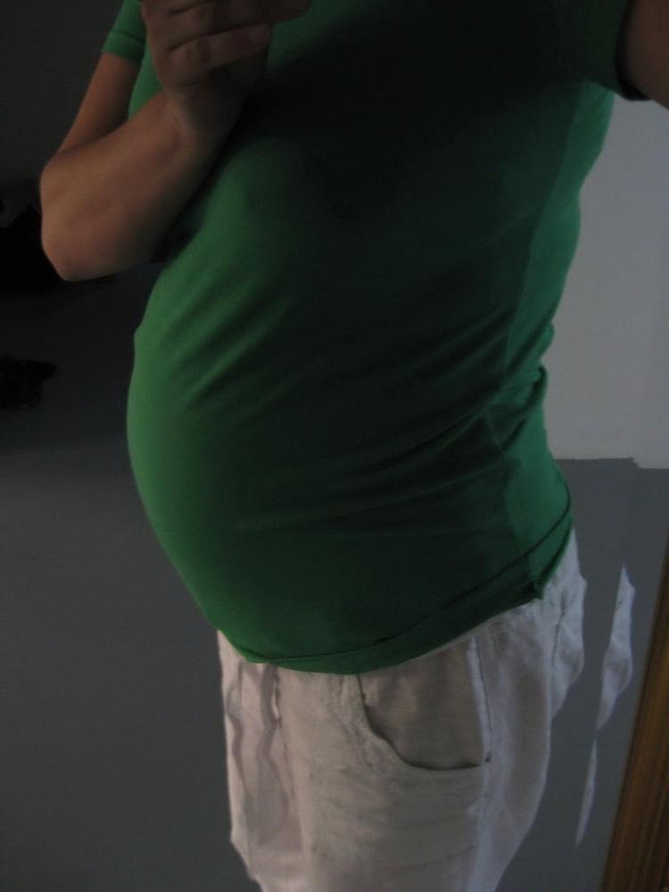 25P Pregnant Wife