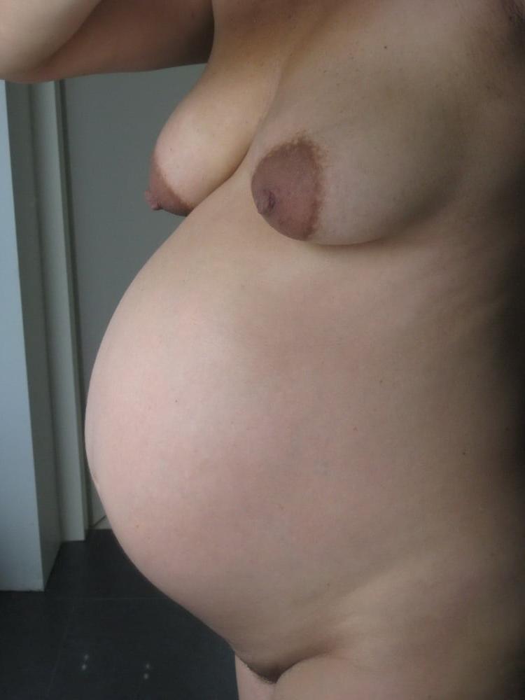 25P Pregnant Wife