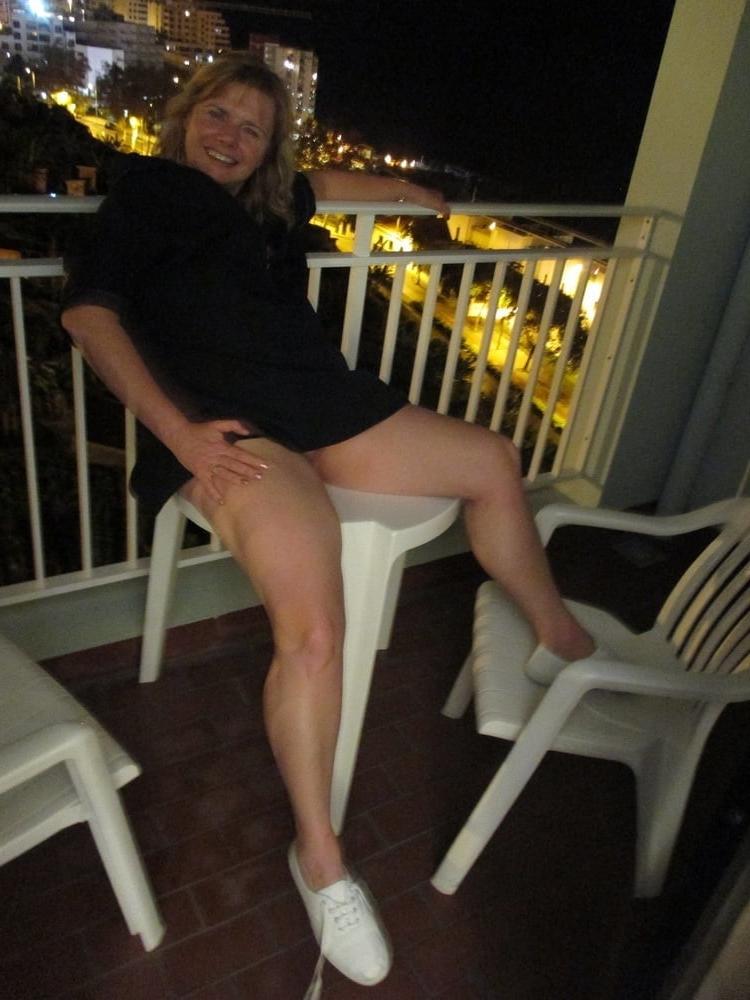 25P Eve Vickers, exposed slut wife