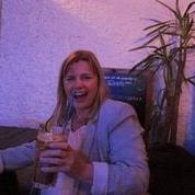 25P UK Married Slut Eve Vickers works in York UK