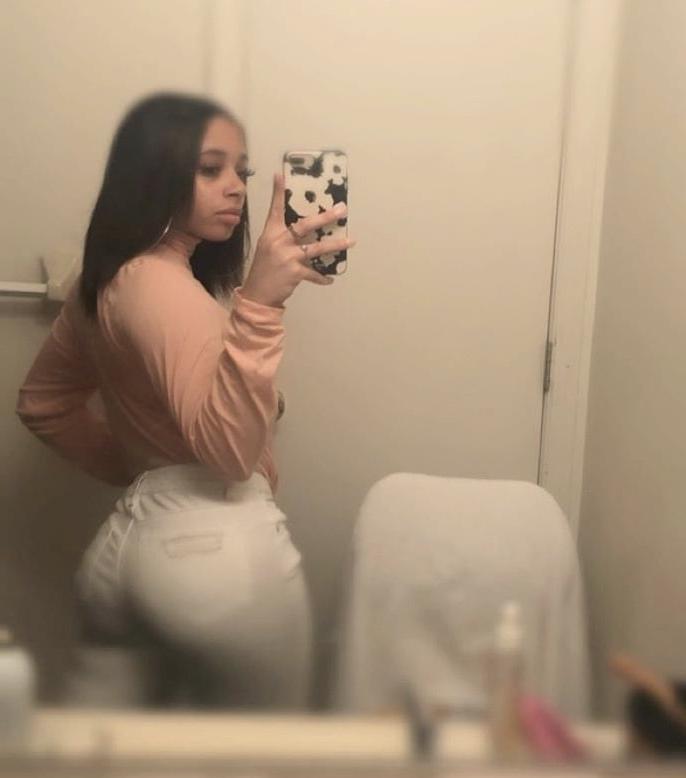 25P Slutty Ebony Teen! #2 (Comment what you would do to her)