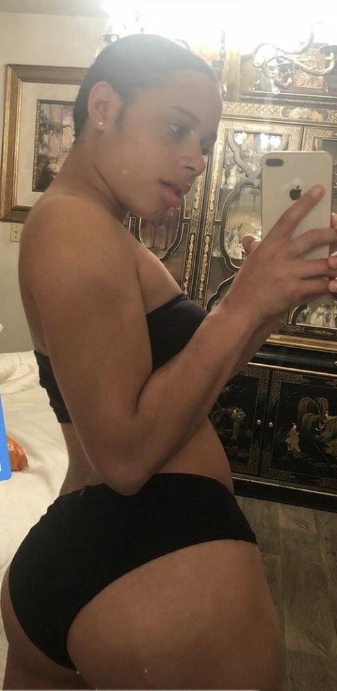 25P Slutty Ebony Teen! #2 (Comment what you would do to her)