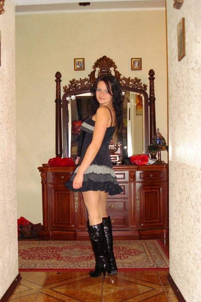 25P ReUp NN Teens in Heels and Boots 34