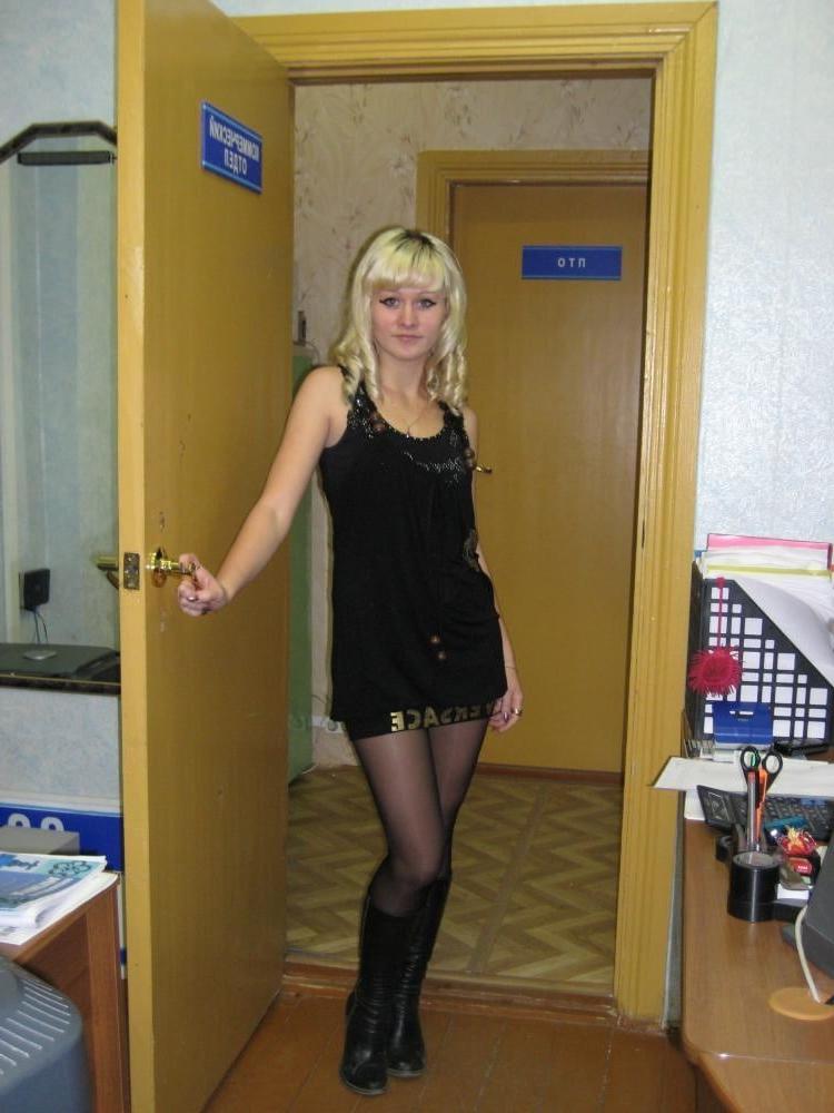 25P ReUp NN Teens in Heels and Boots 34