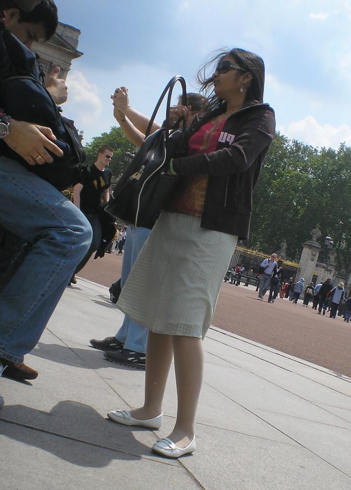 12P Street Pantyhose - Demure Paki Wife in White Pantyhose