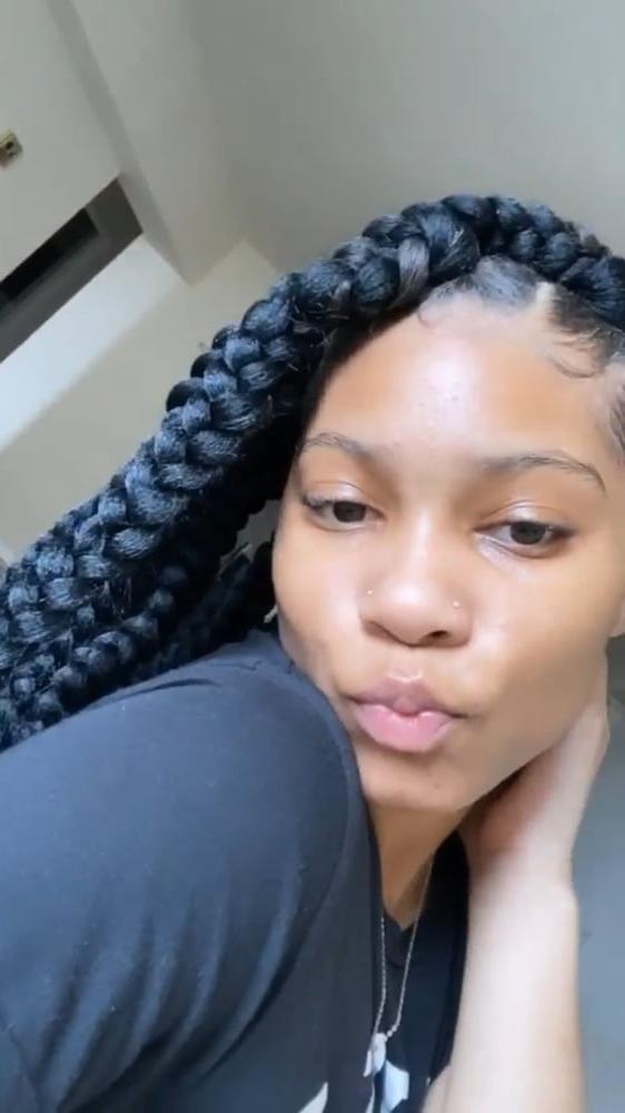 25P Slutty Ebony Teen! (What would you do to her?) Comment!