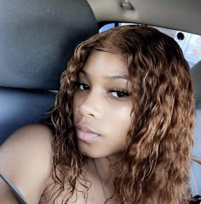 25P Slutty Ebony Teen! (What would you do to her?) Comment!