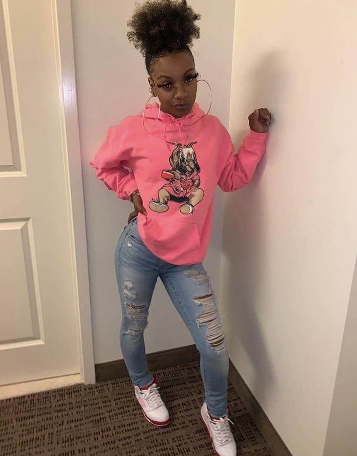 25P Slutty Ebony Teen! #4 (Comment what you would do to her)