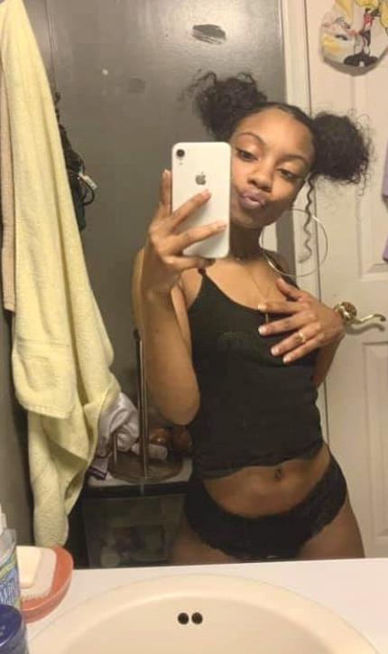 25P Slutty Ebony Teen! #4 (Comment what you would do to her)