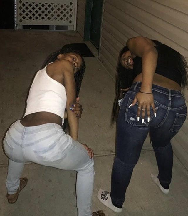 25P Slutty Ebony Teen! #4 (Comment what you would do to her)