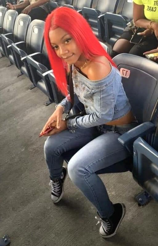 25P Slutty Ebony Teen! #4 (Comment what you would do to her)