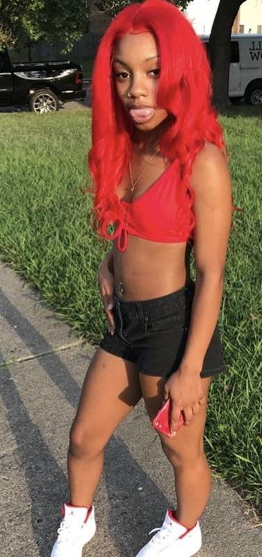 25P Slutty Ebony Teen! #4 (Comment what you would do to her)