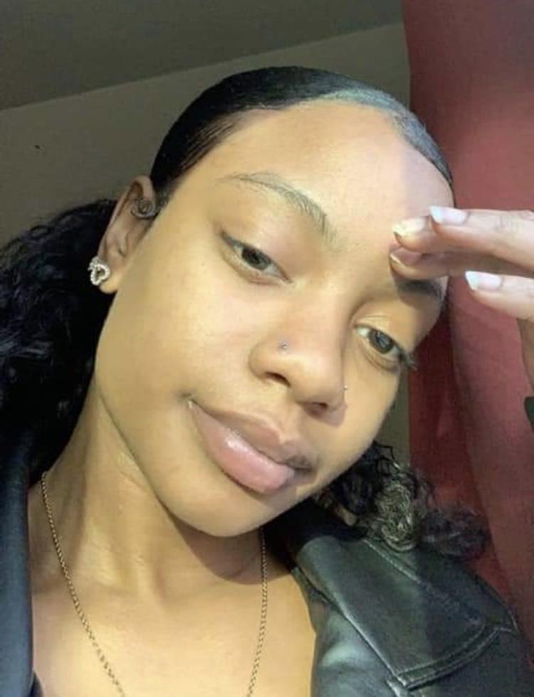 25P Slutty Ebony Teen! #4 (Comment what you would do to her)