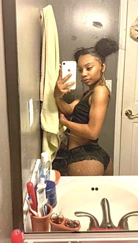 25P Slutty Ebony Teen! #4 (Comment what you would do to her)