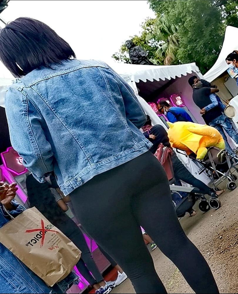 25P Voyeur August 2020 Big Ass