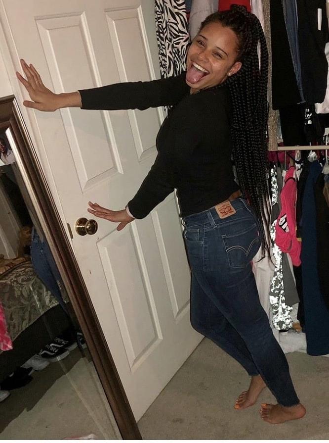 25P Ebony Teen Sluts! Which one would you fuck? Comment!