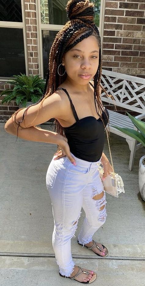 25P Ebony Teen Sluts! Which one would you fuck? Comment!