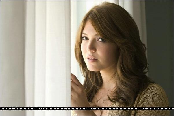 9P Mandy Moore - Chris Pizzello Photoshoot (2007)