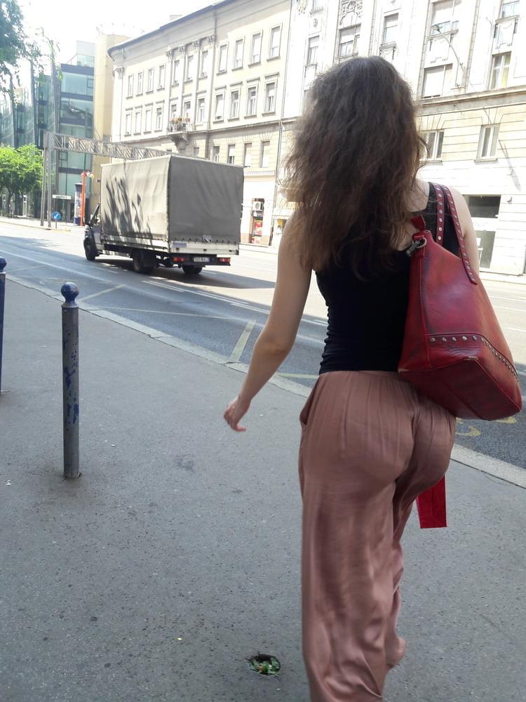 25P Teenie big ass