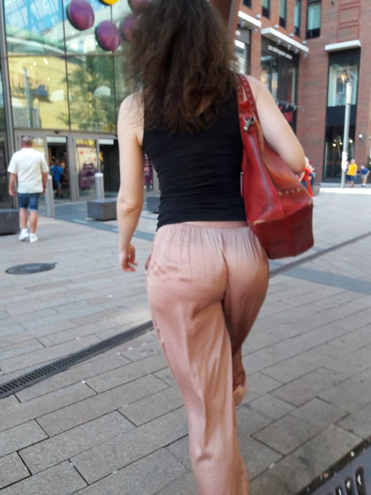 25P Teenie big ass