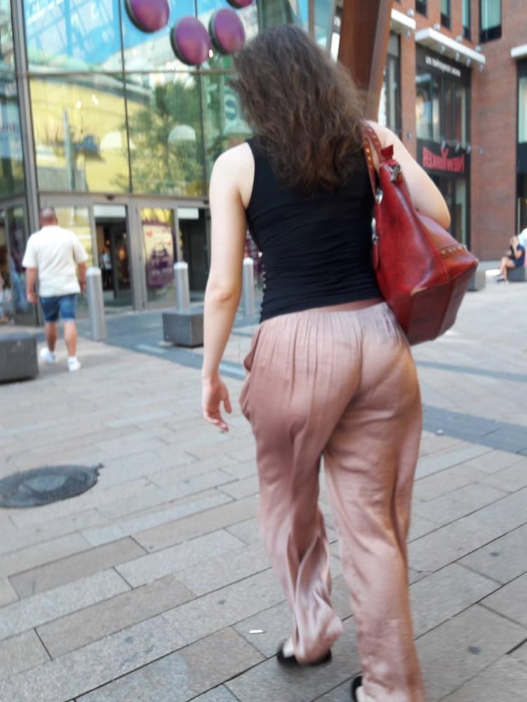 25P Teenie big ass