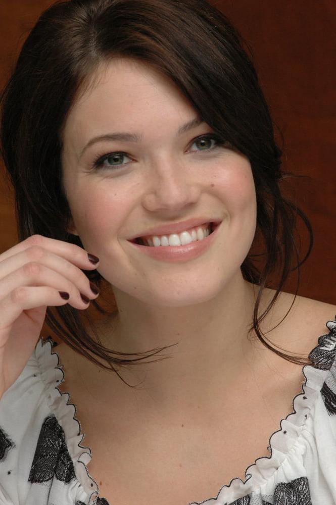 25P Mandy Moore - American Dreamz Press Conference (16 Mar 2006)