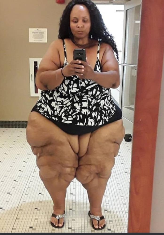 25P Black bbw 21