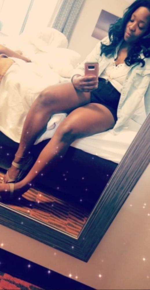 25P C the beautiful Ebony freak