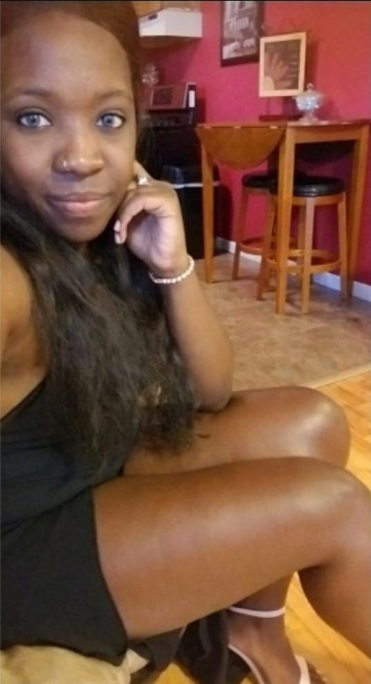 25P C the beautiful Ebony freak
