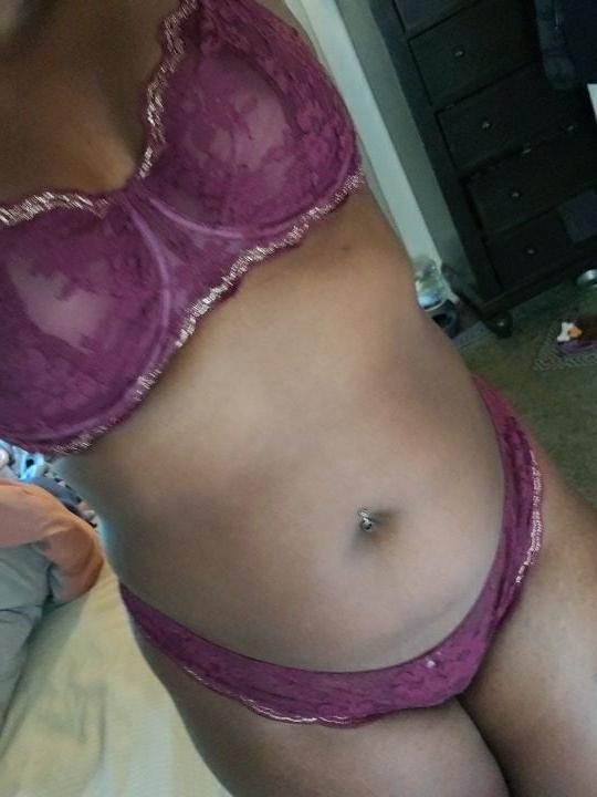 25P C the beautiful Ebony freak