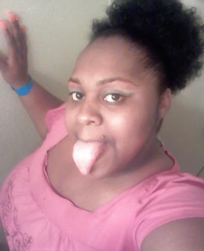 8P Pics to My I-Phone (BIGG Freak)