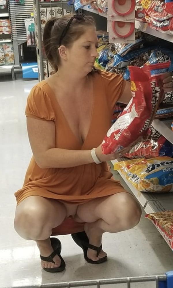 6P Wife doing as she it told.