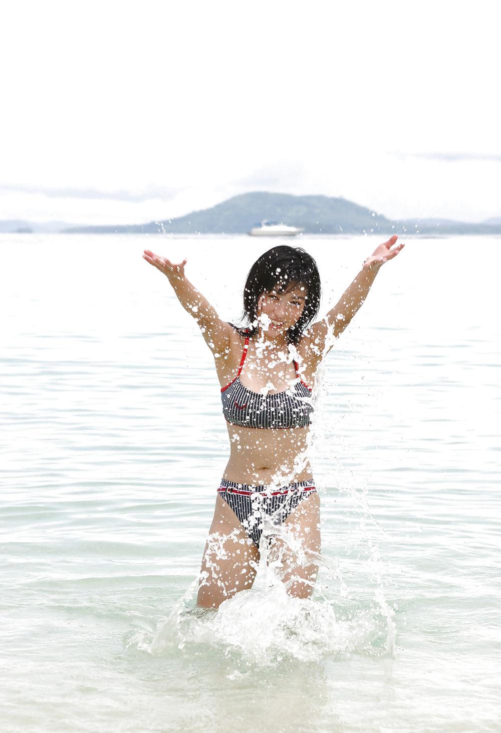 25P Japanese Bikini Babes-Nonami Takizawa (4)