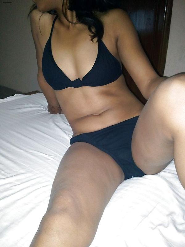 7P Desi couple fooling around