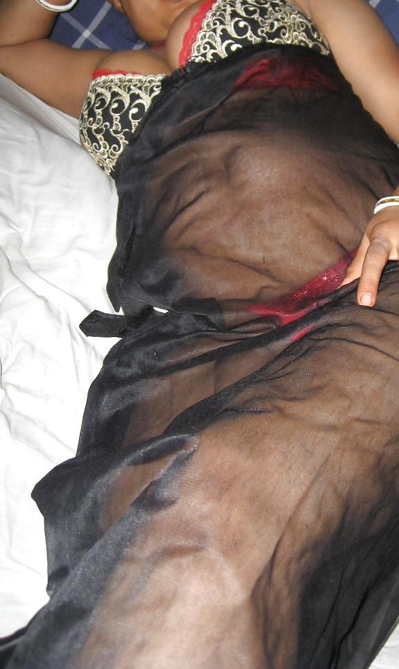 25P Indian house wife