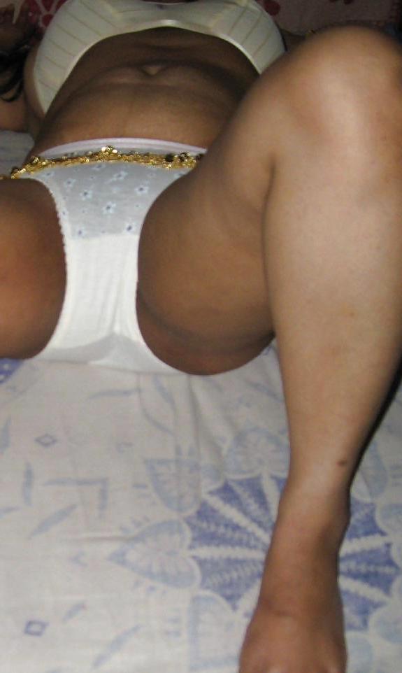 25P Indian house wife