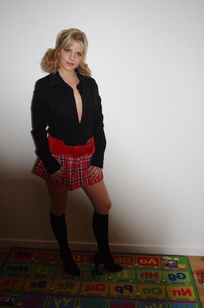 25P Sexy Amateur Wife