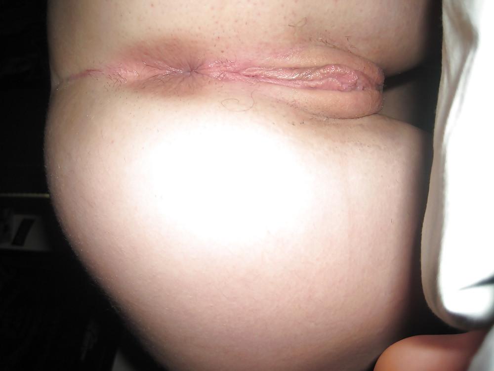 25P Girlfriends asses and random butts off my phone and email