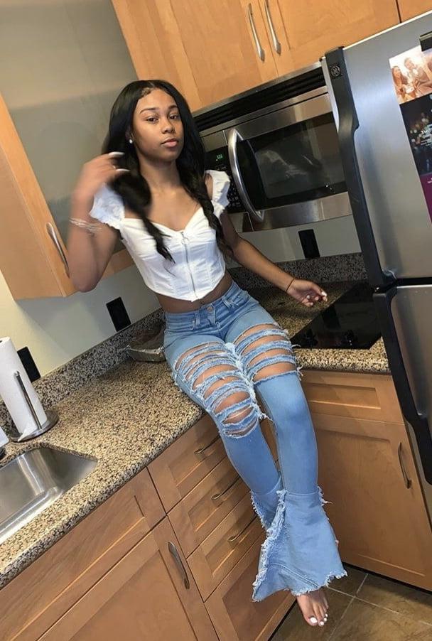 15P Ebony Teens! Comment what you would do to them.