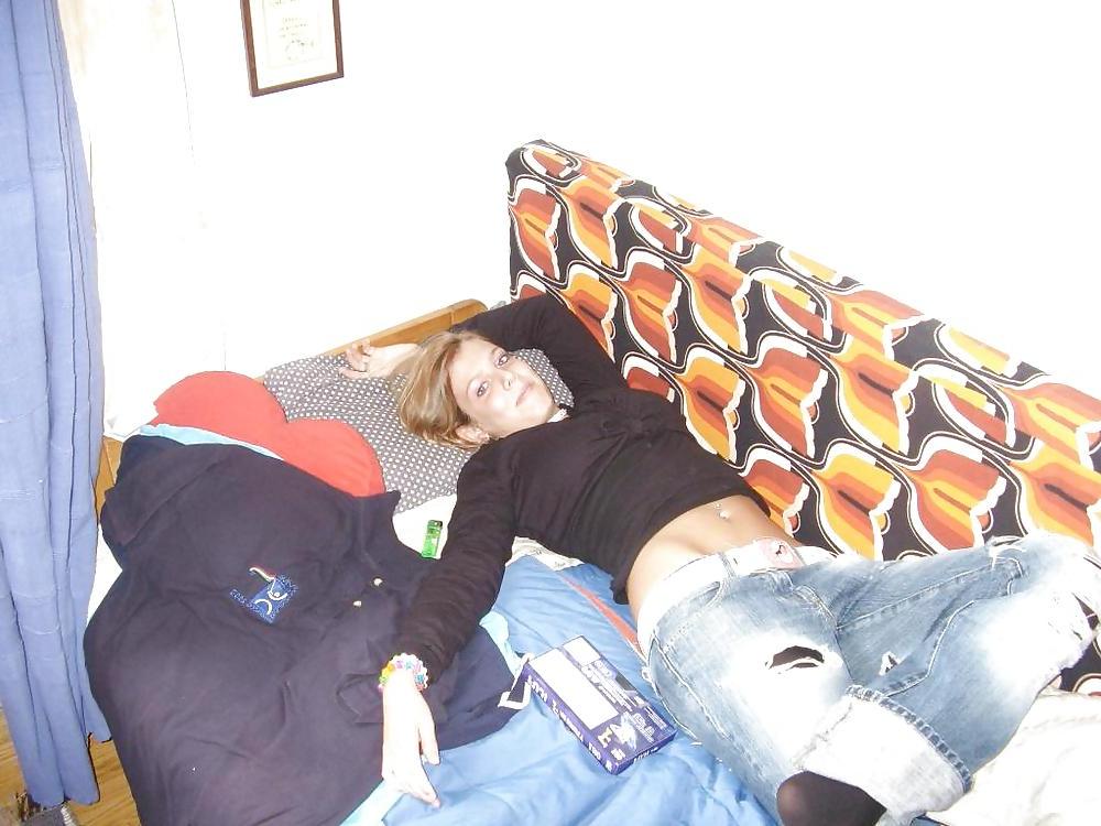 25P Hungarian blonde and her bf