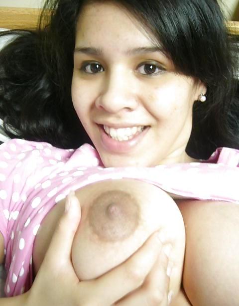 8P Indian girl self shot mobile pics