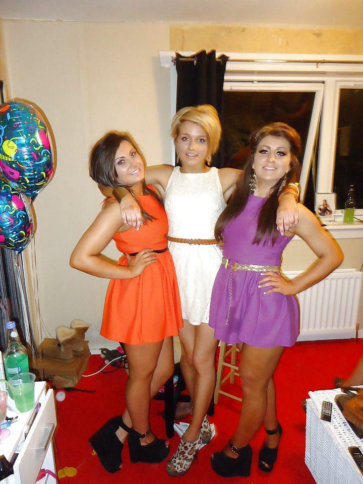 25P Hot babes 5