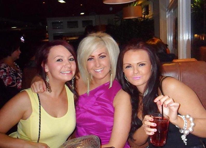 25P Hot babes 5