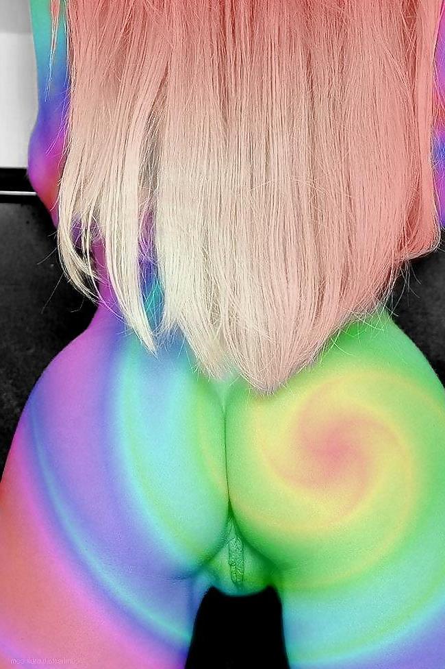 20P Psychedelic Babes : by Erotic 7