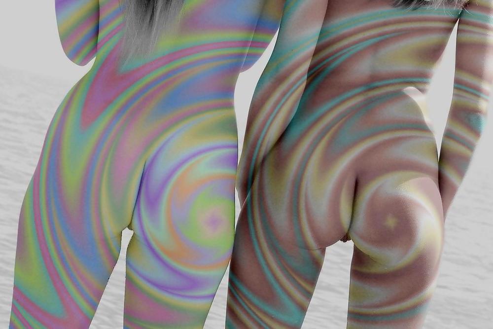 20P Psychedelic Babes : by Erotic 7