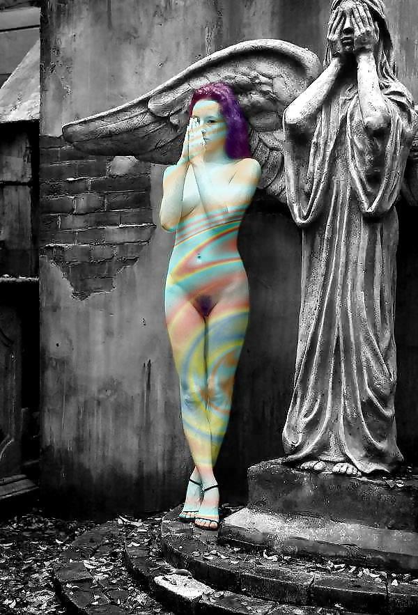 20P Psychedelic Babes : by Erotic 7