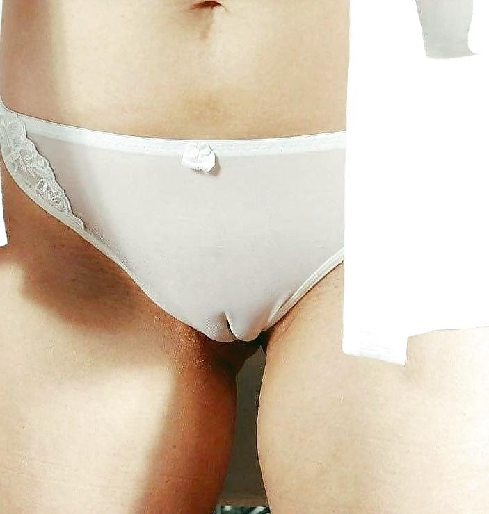 25P Beautiful Cameltoe Babes by TROC
