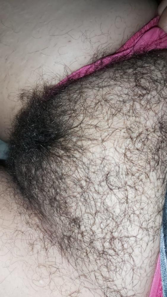 25P Wife big bush hairy