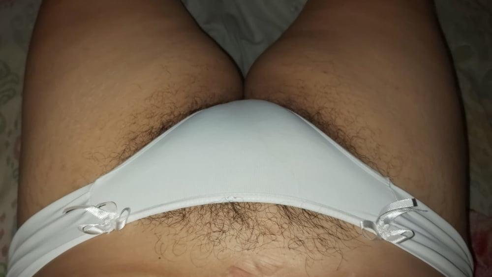 25P Wife big bush hairy